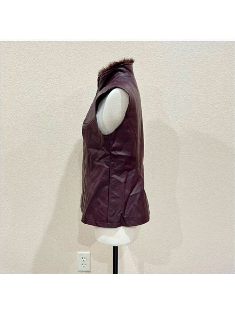 Dennis Basso Merlot Faux Leather Moto Vest Faux Fur Collar S - Picture 5 of 14
